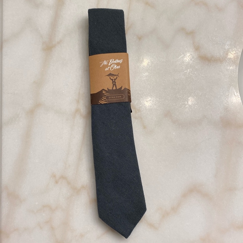 OTAA brand men’s knit tie